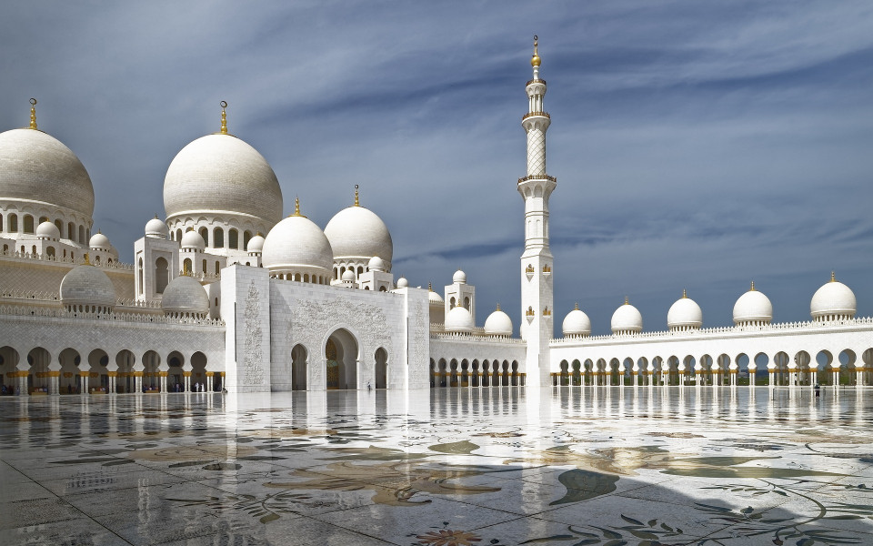  Sheik Zayed Moschee im Abu Dhabi Urlaub erleben